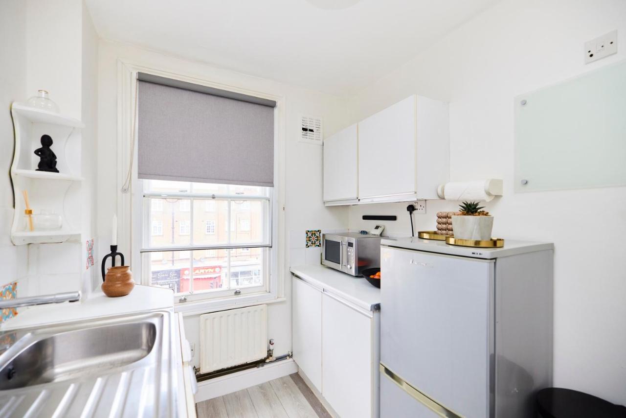 Апартаменты The Clapham Getaway - Charming 1Bdr Flat Лондон Экстерьер фото