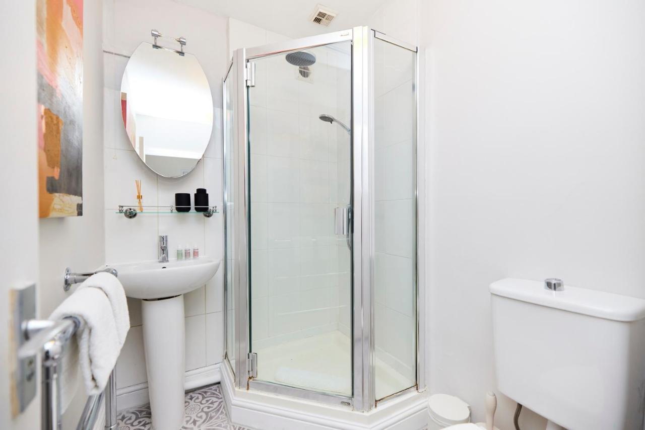Апартаменты The Clapham Getaway - Charming 1Bdr Flat Лондон Экстерьер фото